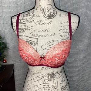 Victoria’s Secret Dream Angels Lined Demi Bra